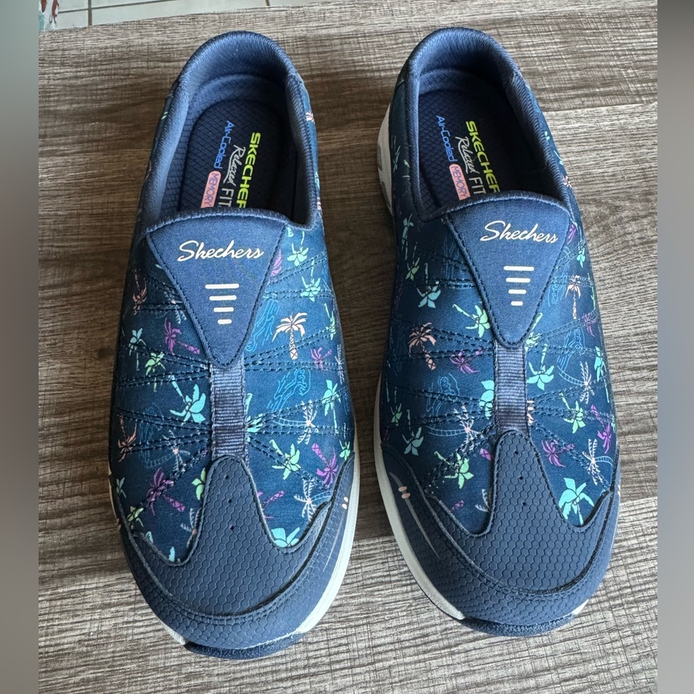 Sketchers Commute Time Mules